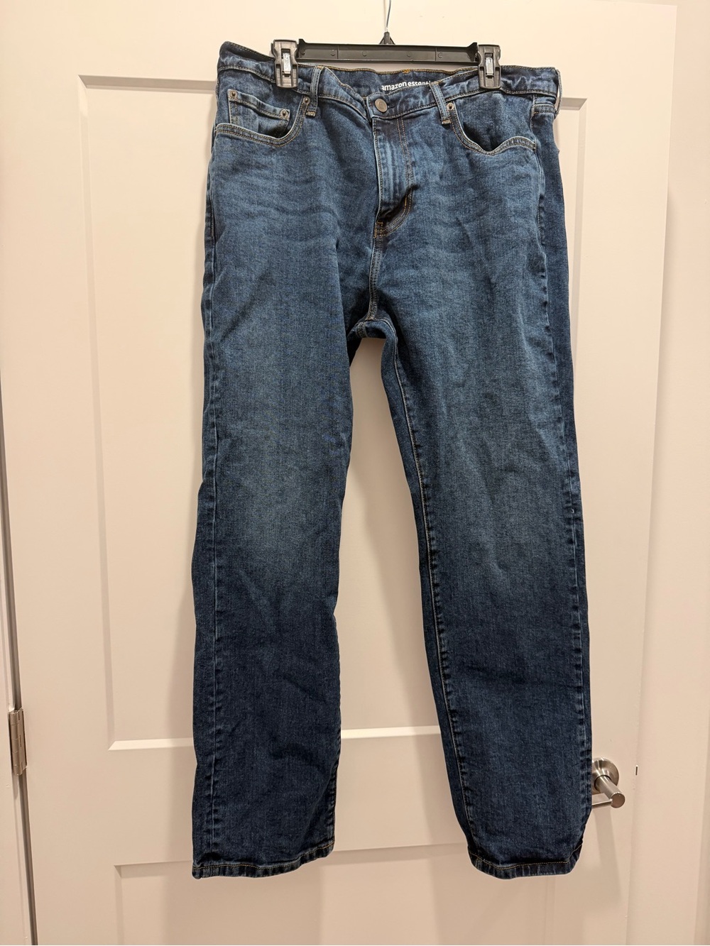 Amazon Essentials Men's Straight Leg Dark Blue Jeans